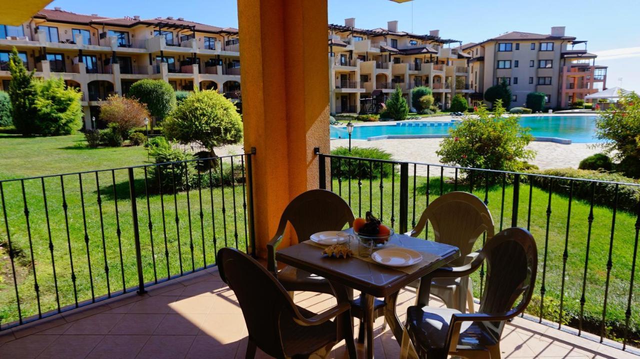 Ваканционни Апартаменти Калиакрия - Holiday Apartments Kaliakria トポラ エクステリア 写真